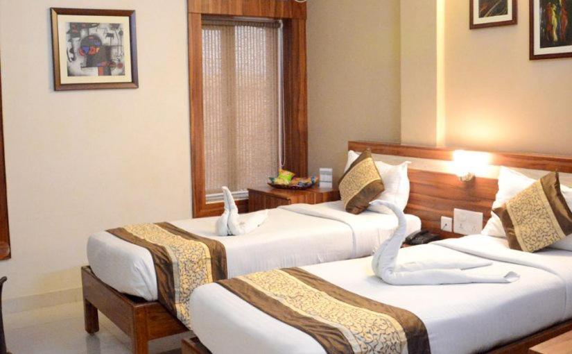 Hotel Eden Roc Bhuvanesvar Kültér fotó