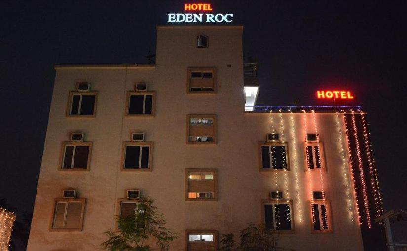 Hotel Eden Roc Bhuvanesvar Kültér fotó